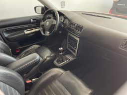 
										Golf Sportline 1.6 cheio									