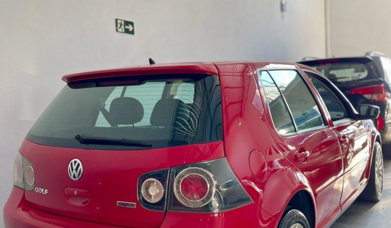 
								Golf Sportline 1.6 cheio									