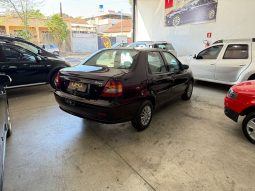 
										Fiat Siena 1.0 cheio									