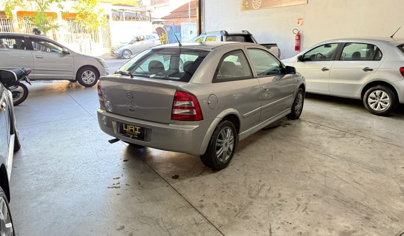 
								Chevrolet Astra GLS cheio									